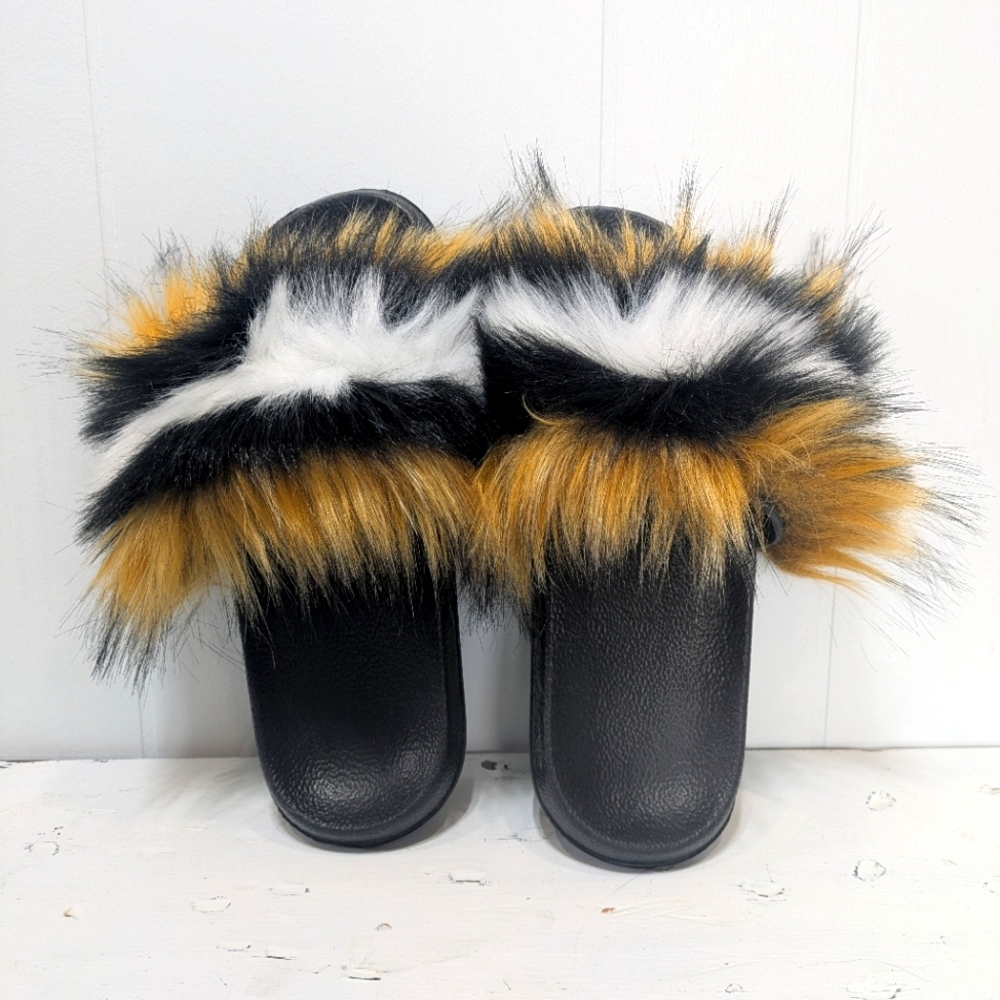 Fuzzy Furry‎ Slides Unbranded Size 36 37